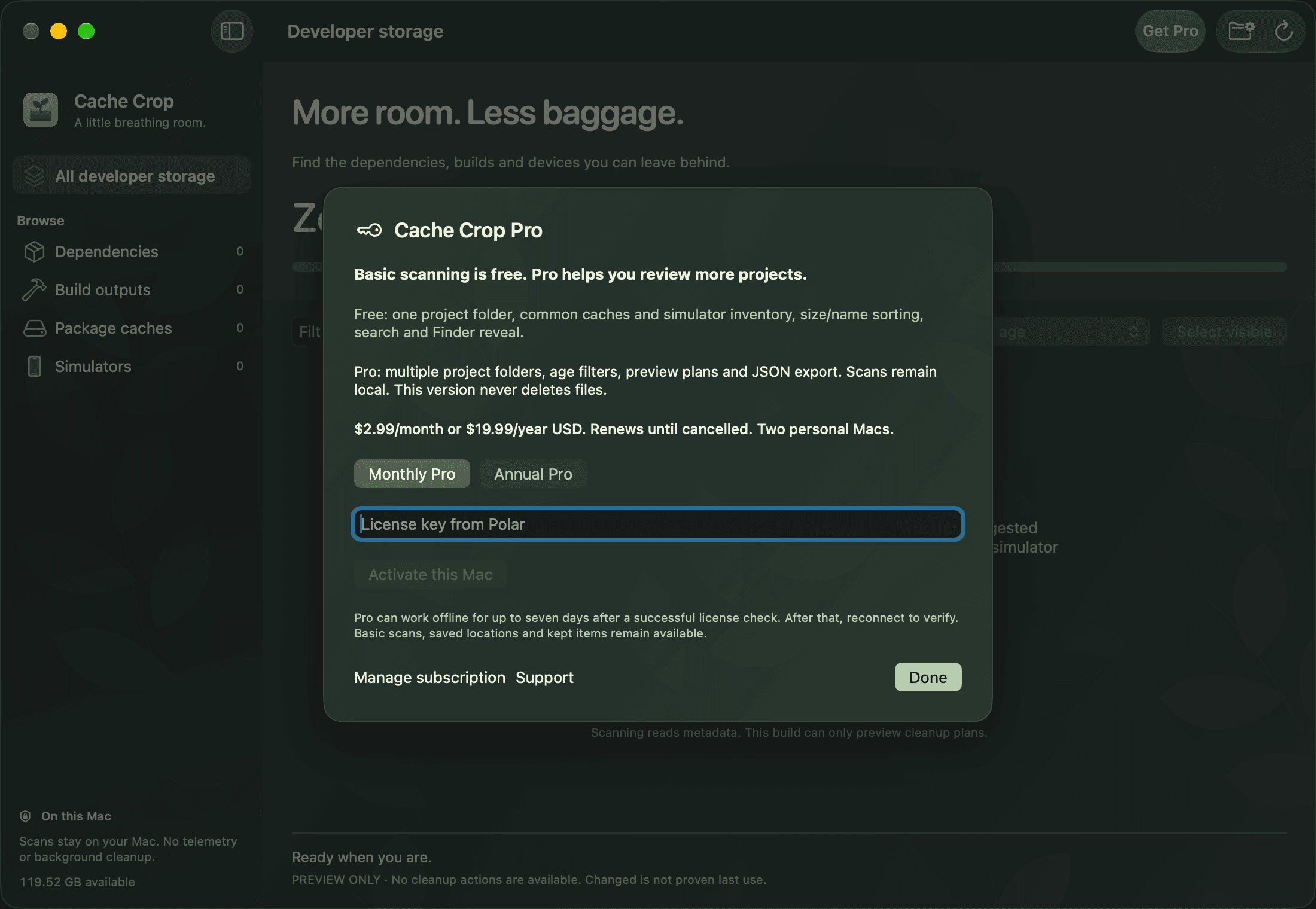 Cache Crop's native License and Pro window explaining free features, subscription pricing and offline verification.